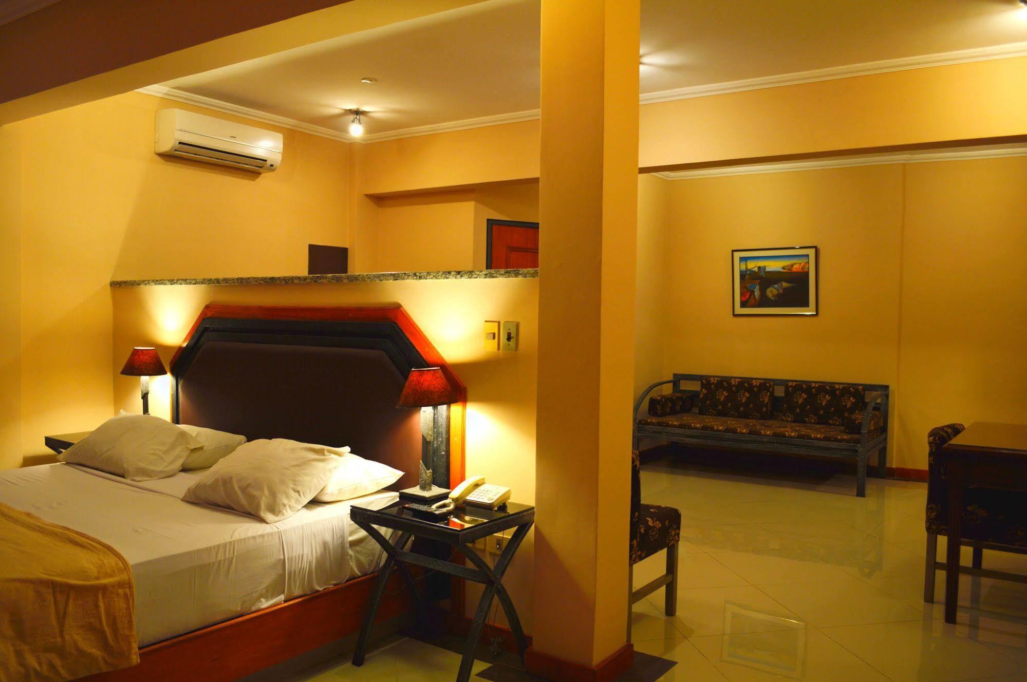 Aspen Hotel & Apart Asuncion Kültér fotó