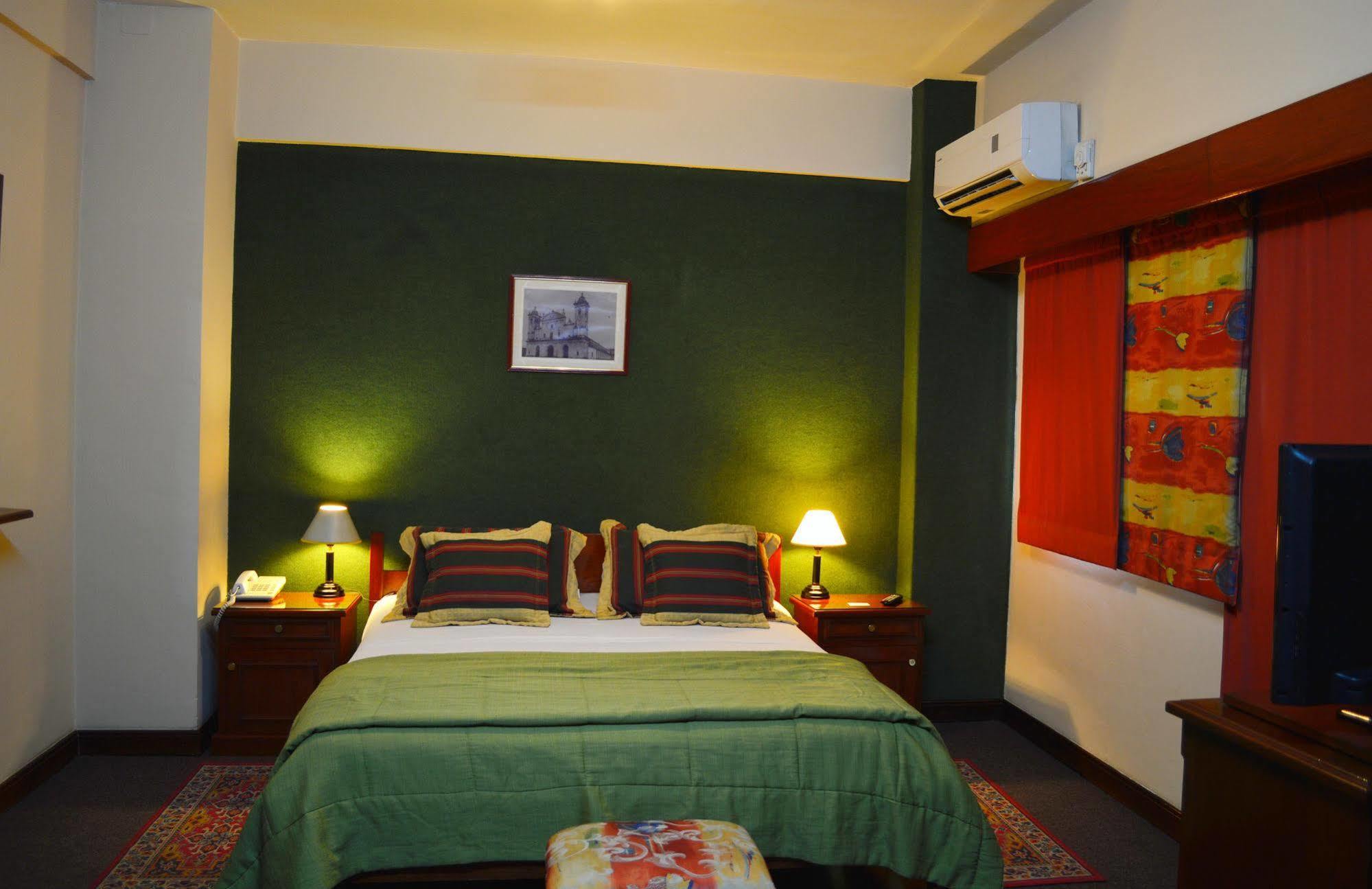 Aspen Hotel & Apart Asuncion Kültér fotó